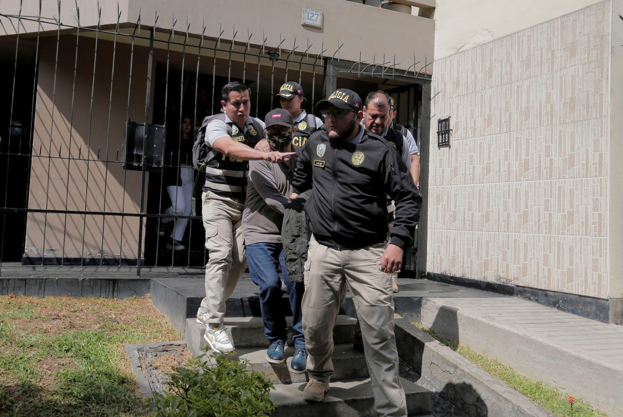 Detención de Nicanor Boluarte, hermano de la presidenta de Perú. Foto: Reuters.