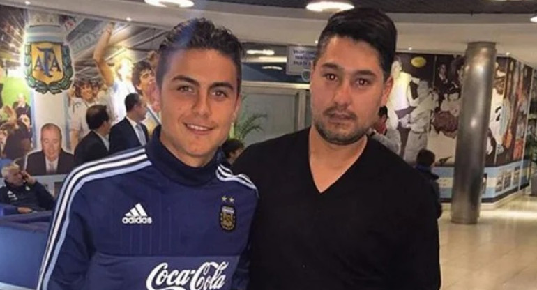 Paulo Dybala y su hermano Gustavo. Foto: NA.