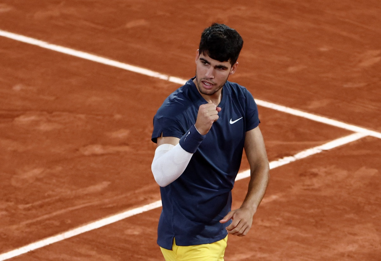 Carlos Alcaraz; Roland Garros. Foto: Reuters.