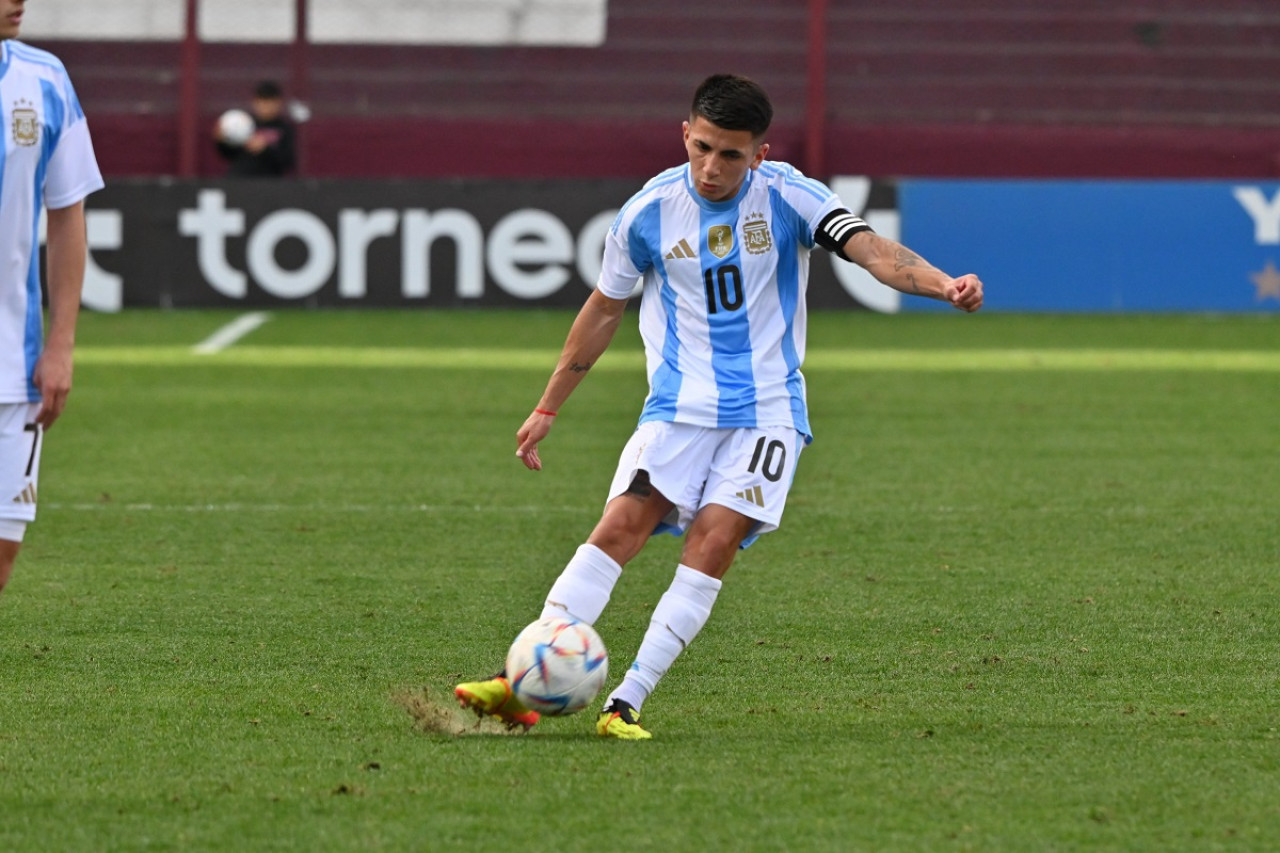 Thiago Almada; Selección Argentina Sub 23. Foto: X @Argentina.