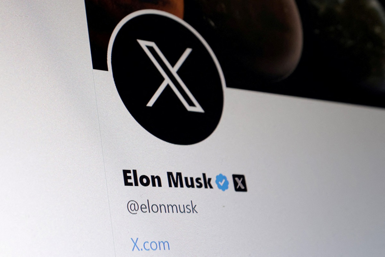 Logo de X; Twitter; Elon Musk. Foto: Reuters.