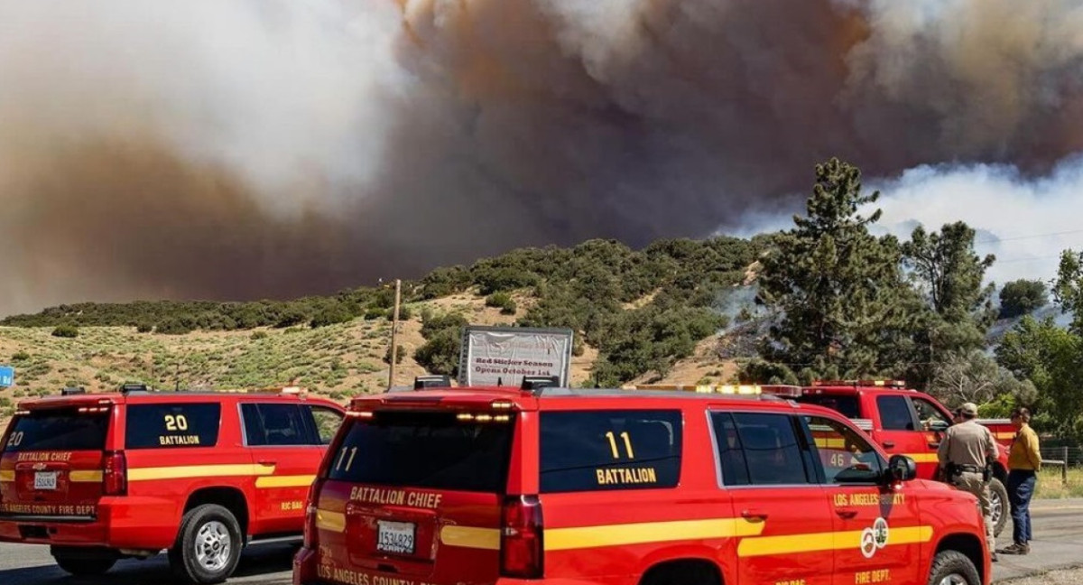 Incendio en EEUU. Foto: Departamento de Bomberos de Los Ángeles