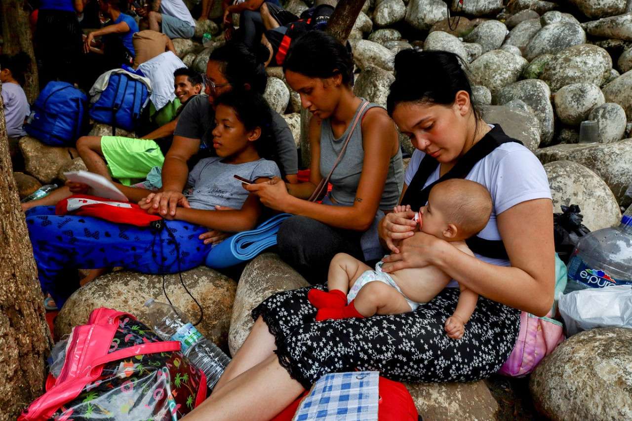 Migrantes en Ciudad Hidalgo, México. Foto: Reuters.