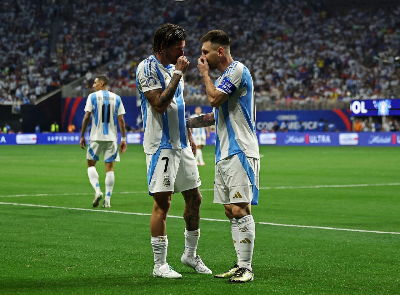 Rodrigo De Paul y Lionel Messi; Selección Argentina vs. Canadá; Copa América 2024. Foto: Reuters.