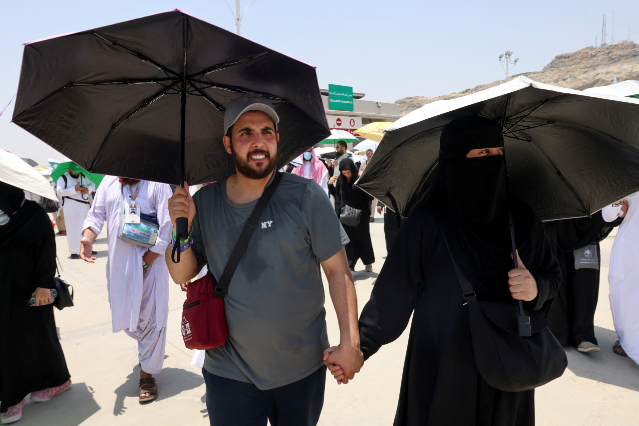 Calor extremo durante la peregrinación a La Meca. Foto: Reuters.