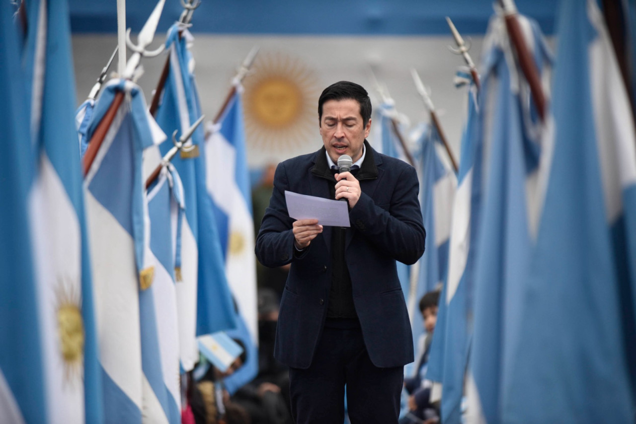 Los alumnos de 4to año de las escuelas primarias de Malvinas Argentinas, realizaron la Promesa de Lealtad a la Bandera