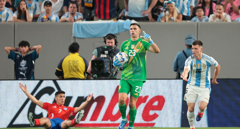 Emiliano "Dibu" Martínez; Argentina vs. Chile; Copa América 2024. Foto: Reuters.