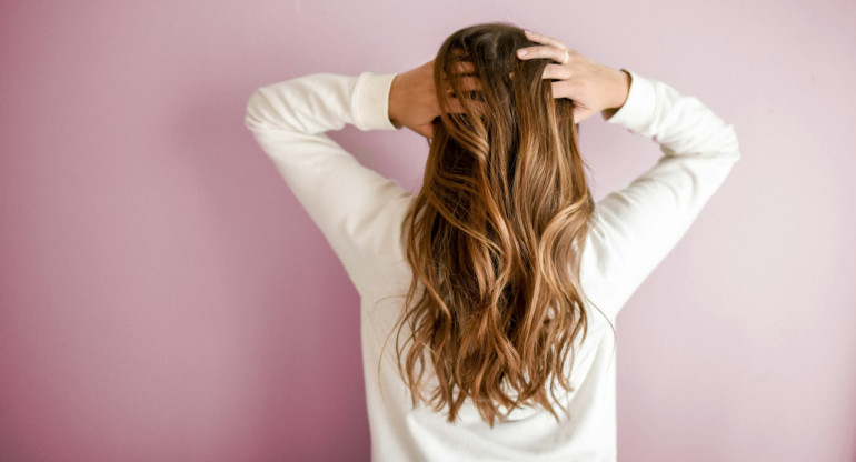 Pelo, cabello. Foto Unsplash.