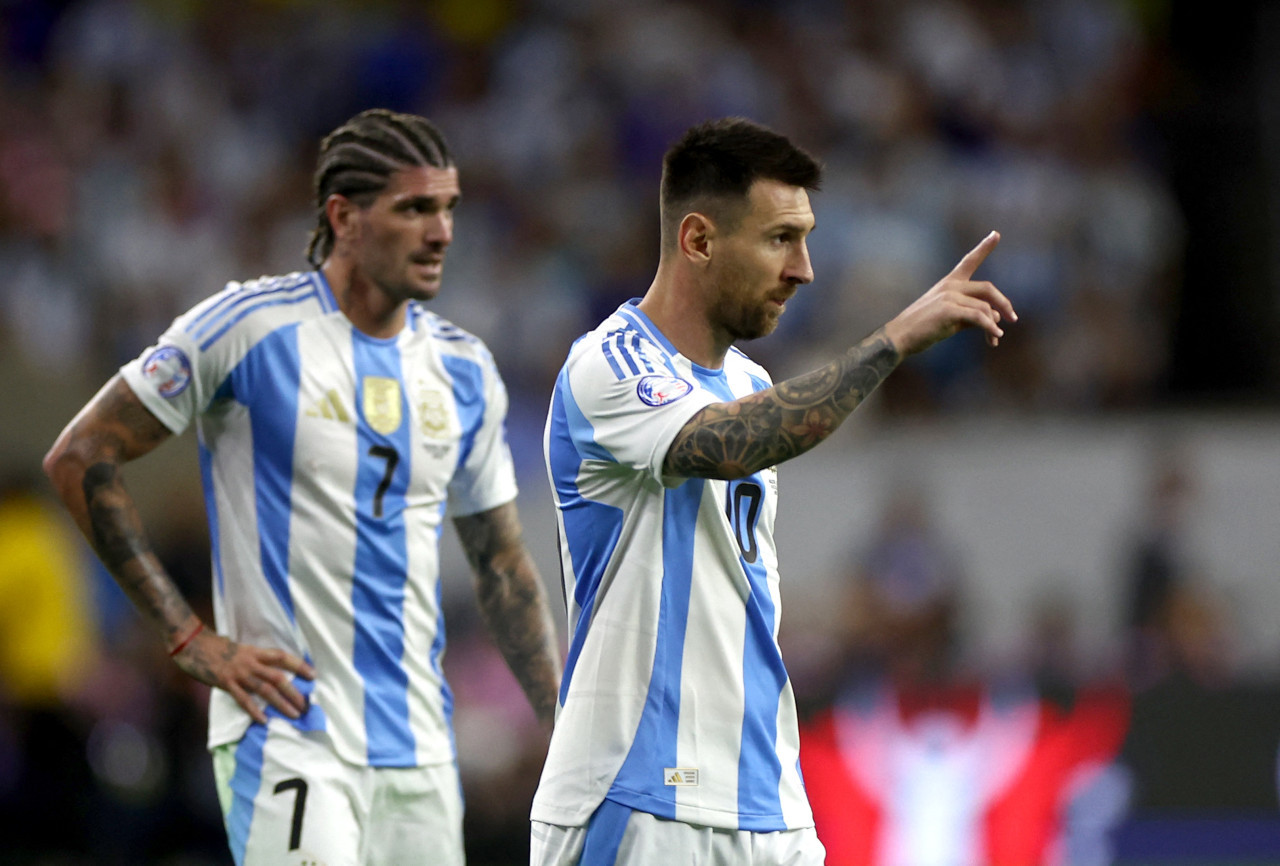 Rodrigo de Paul y Lionel Messi, Selección Argentina, Copa América 2024. Foto: Reuters.