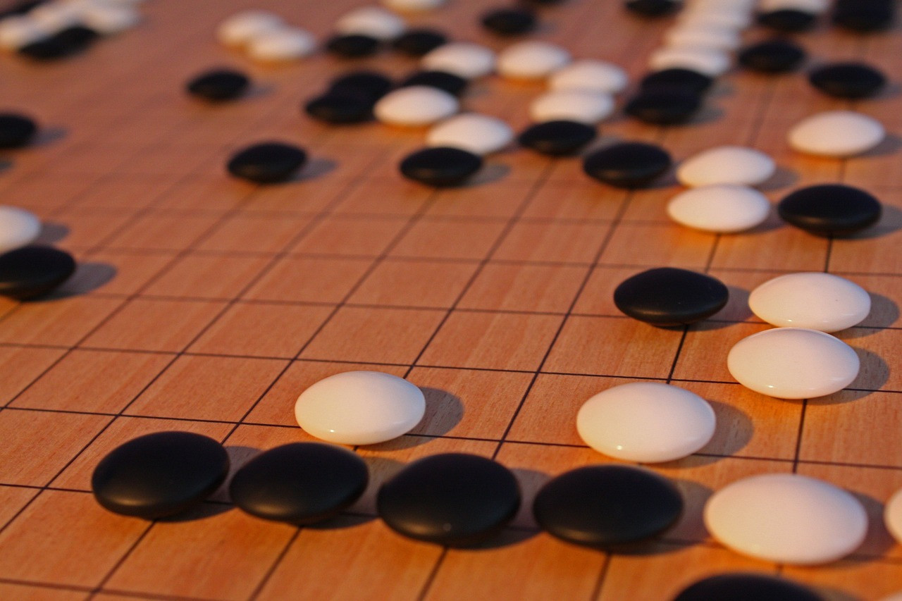 Juego de Wei Qi o Go. Foto: Pixabay