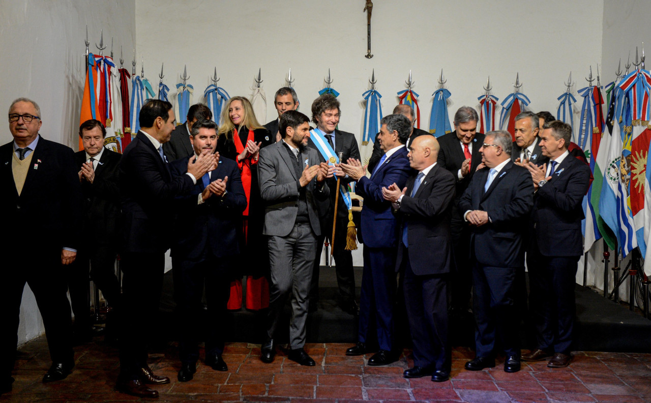 Javier Milei y los gobernadores firmaron el Pacto de Mayo el 9 de julio en Tucumán. Foto: Prensa Presidencia