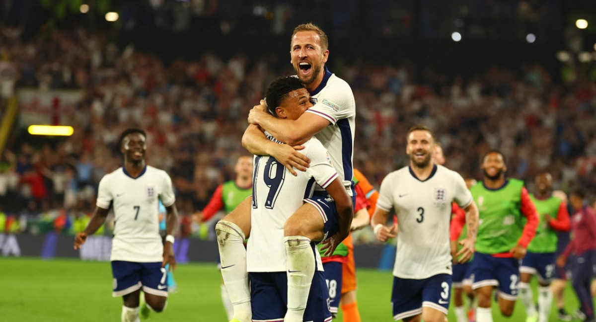 Ollie Watkins y Harry Kane, los goleadores de Inglaterra. Foto: Reuters.