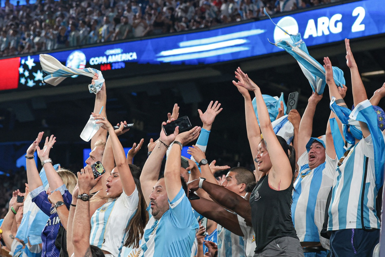 Hinchas argentinos en la Copa América 2024. Foto: Reuters