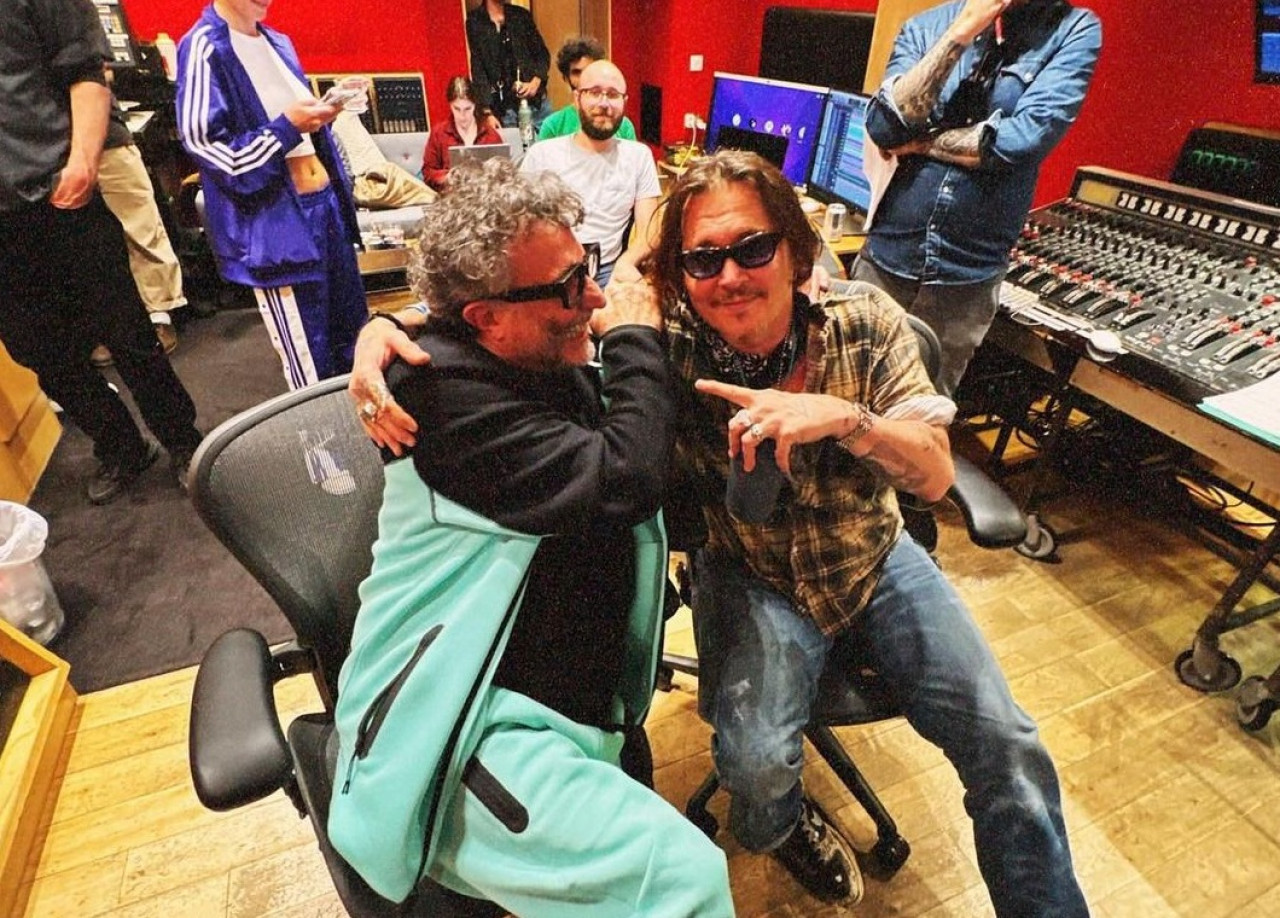 Fito Páez con Johnny Depp en el estudio de Abbey Road. Foto: Instagram @fitopaezmusica.