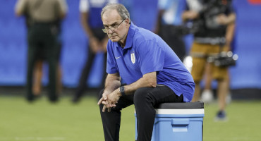 Marcelo Bielsa, director técnico. Foto: EFE