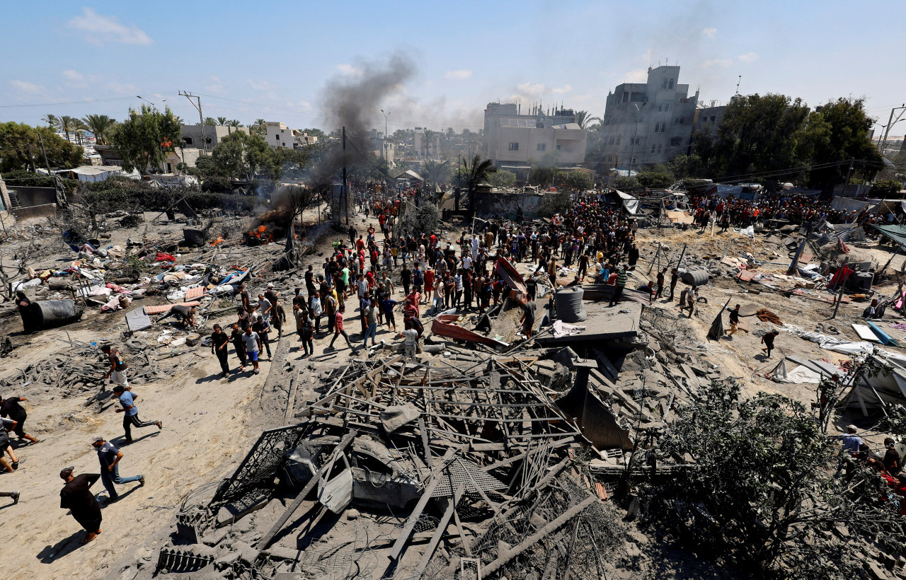 Ataque de Israel en zona humanitaria en Gaza. Foto: Reuters