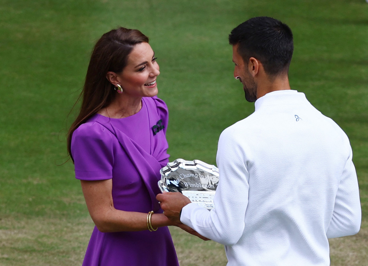 Kate Middleton y Novak Djokovic. Foto: Reuters.