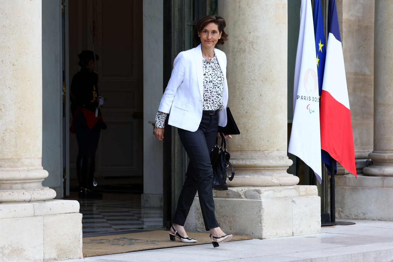 La ministra de Deportes de Francia, Amélie Oudéa-Castéra. Foto: Reuters.