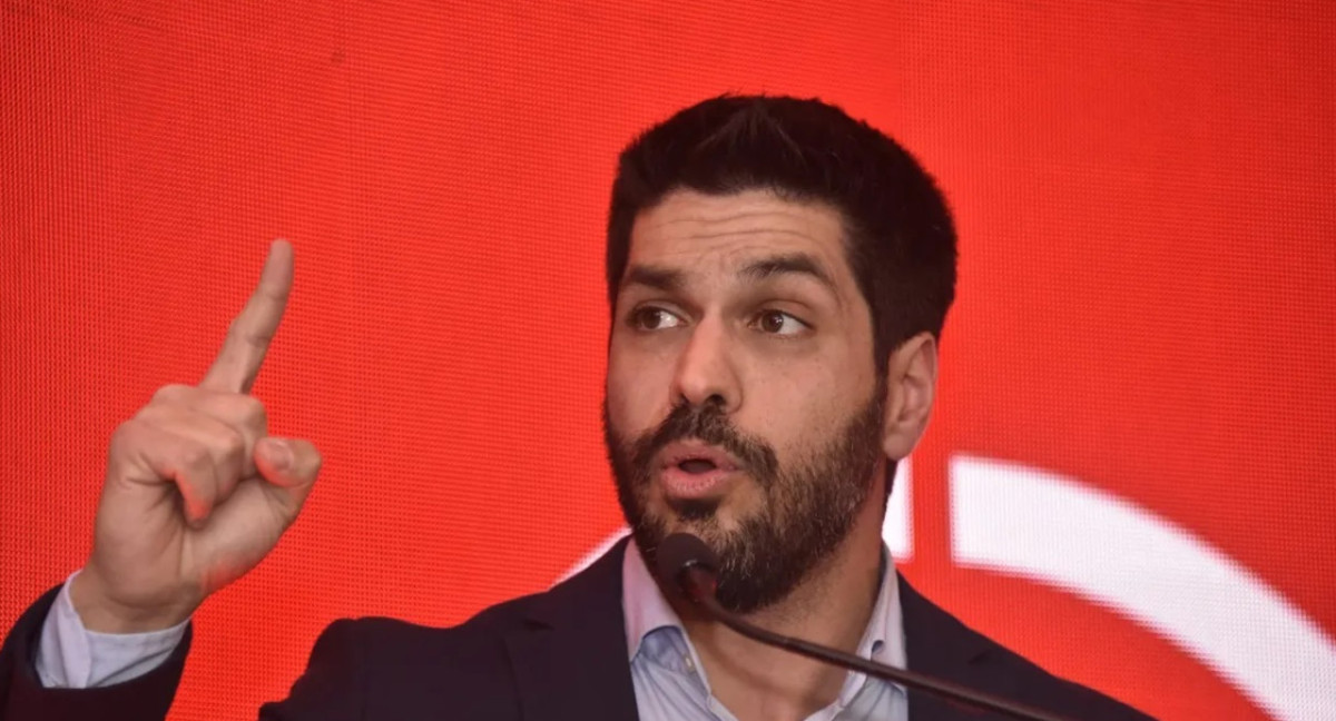 Andrés Ojeda, candidato del Partido Colorado de Uruguay. Foto: EFE.