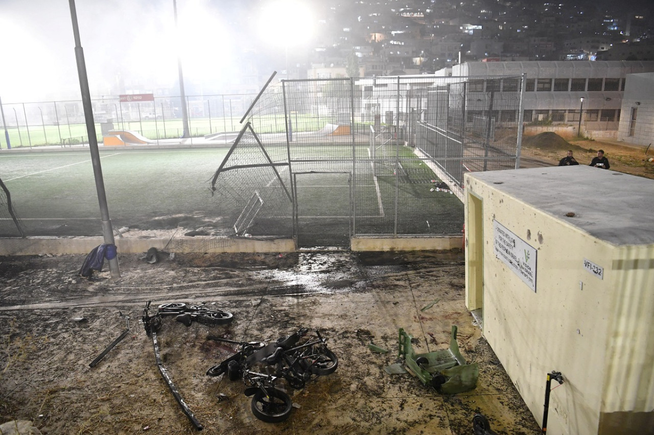 El ataque a una cancha de fútbol en el norte de Israel. Foto: Reuters.