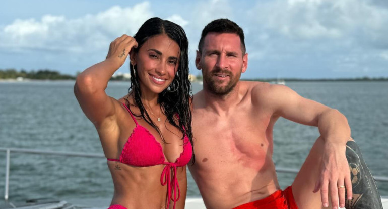 Antonela Roccuzzo y Lionel Messi. Foto: Instagram.