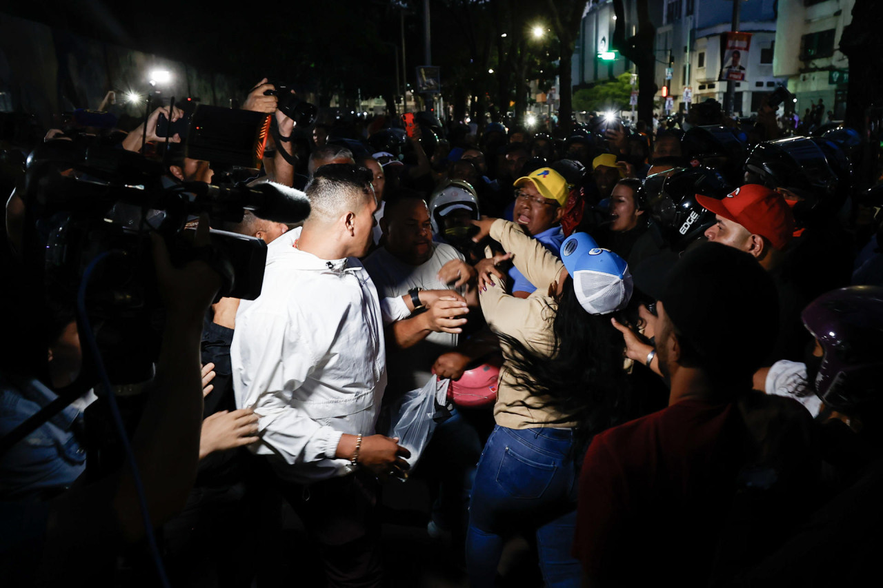 Tensión en las elecciones en Venezuela. Foto: EFE