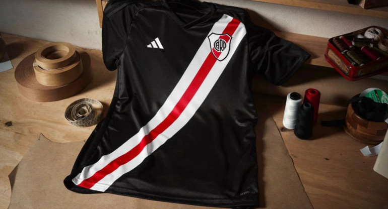 Camiseta de River. Foto: NA