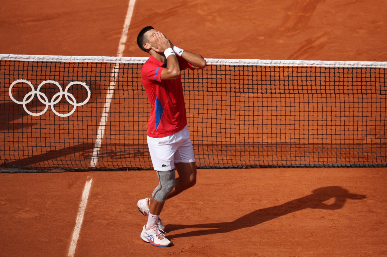 Djokovic luego ganar el oro ante Alcaraz en los Juegos Olímpicos. Foto: Reuters.