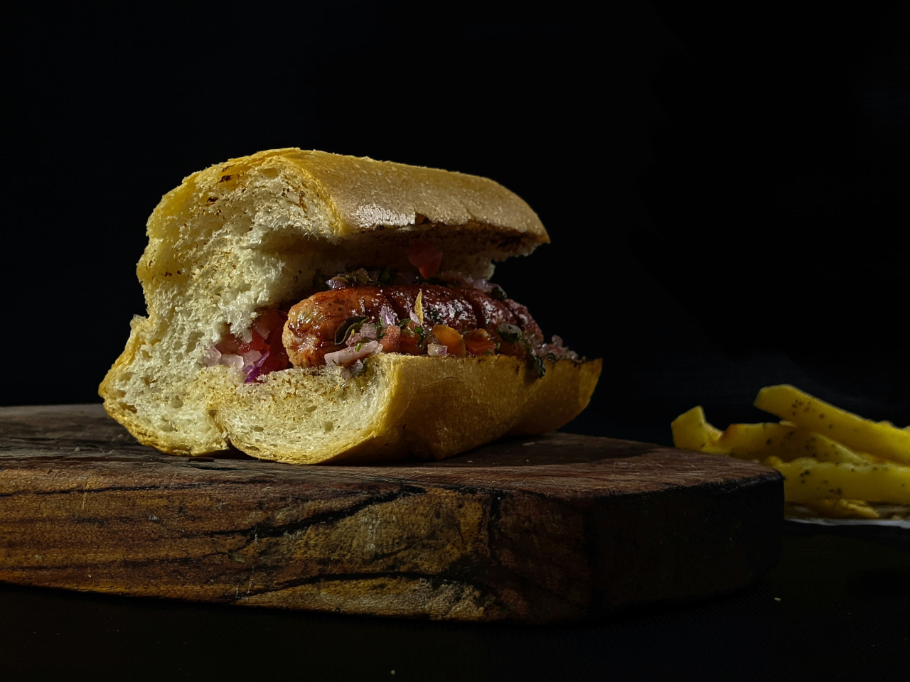 Choripán, comida. Foto: Unsplash