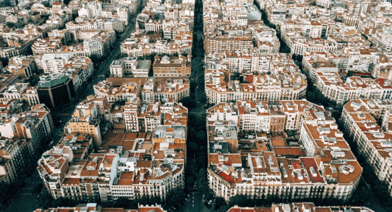 Barcelona, ciudad de la región de Cataluña. Foto: Unsplash.