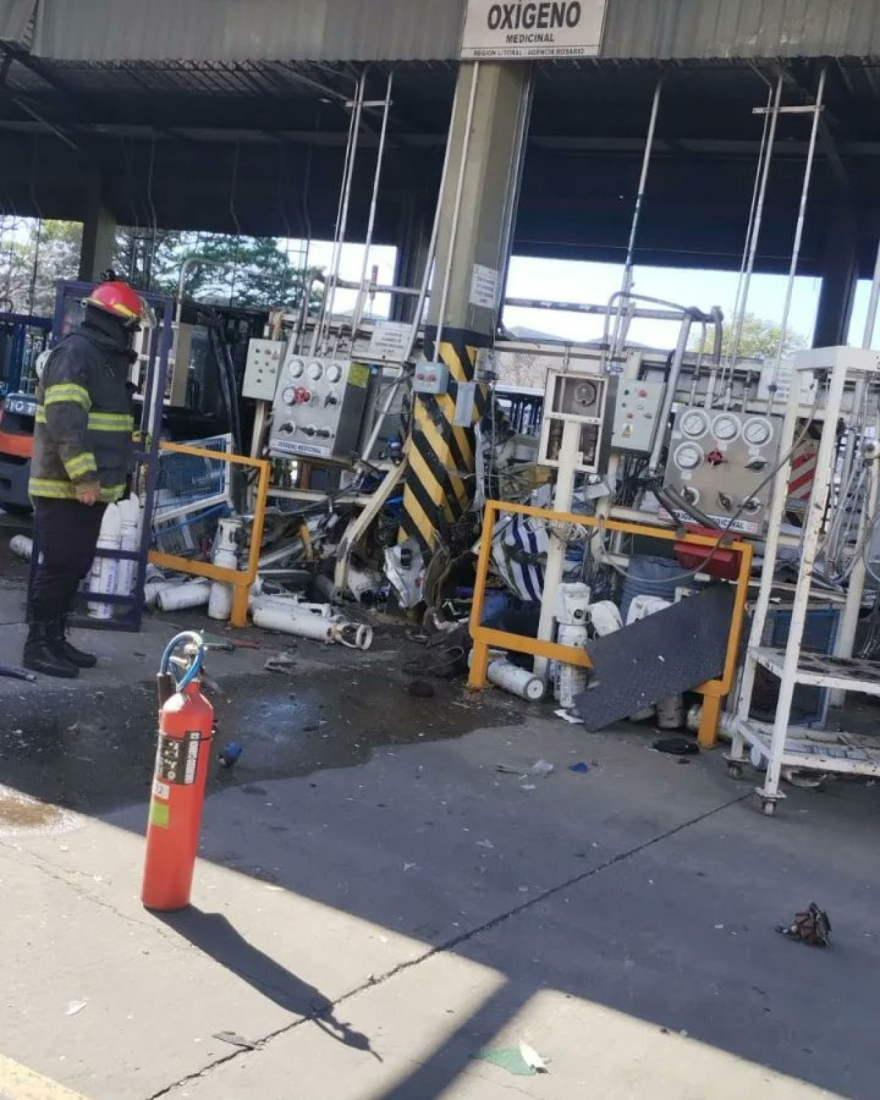 Un hombre estrelló un avión contra el lugar en el que trabajaba. Foto: X.