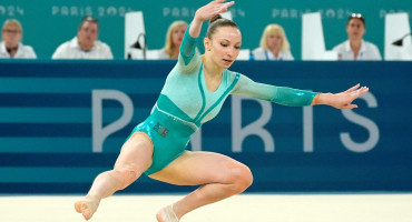 La gimnasta rumana Ana Barbosu se llevó el bronce en los Juegos Olímpicos. Foto: Reuters