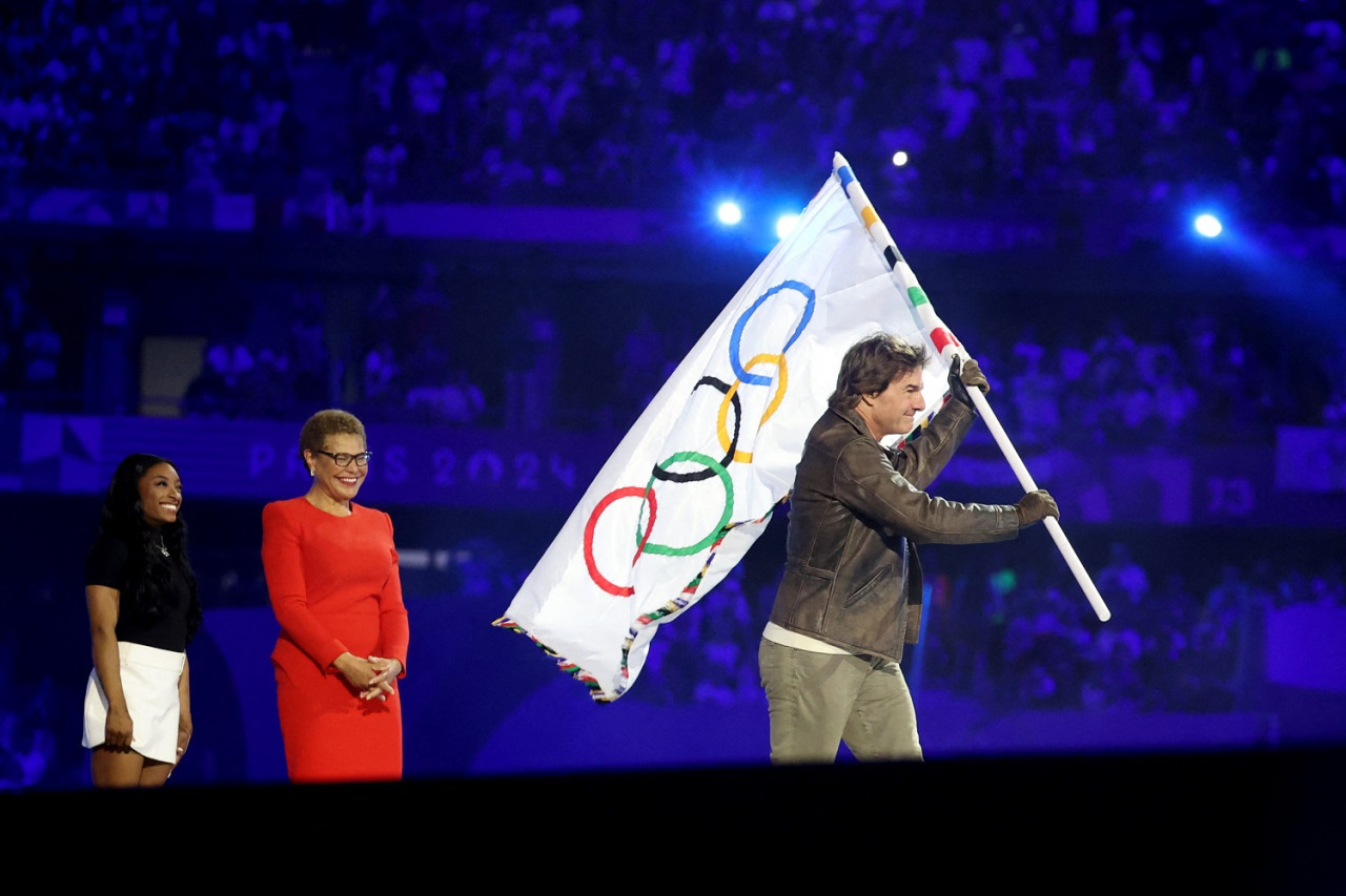 Tom Cruise en el cierre de los Juegos Olímpicos de París 2024. Foto: Reuters