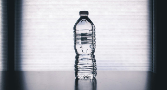 Botella. Foto: Unsplash