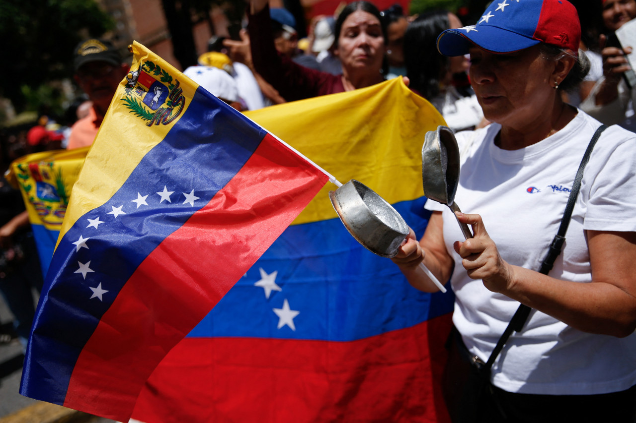 Marcha en Venezuela contra los resultados de las elecciones presidenciales. Foto: REUTERS.