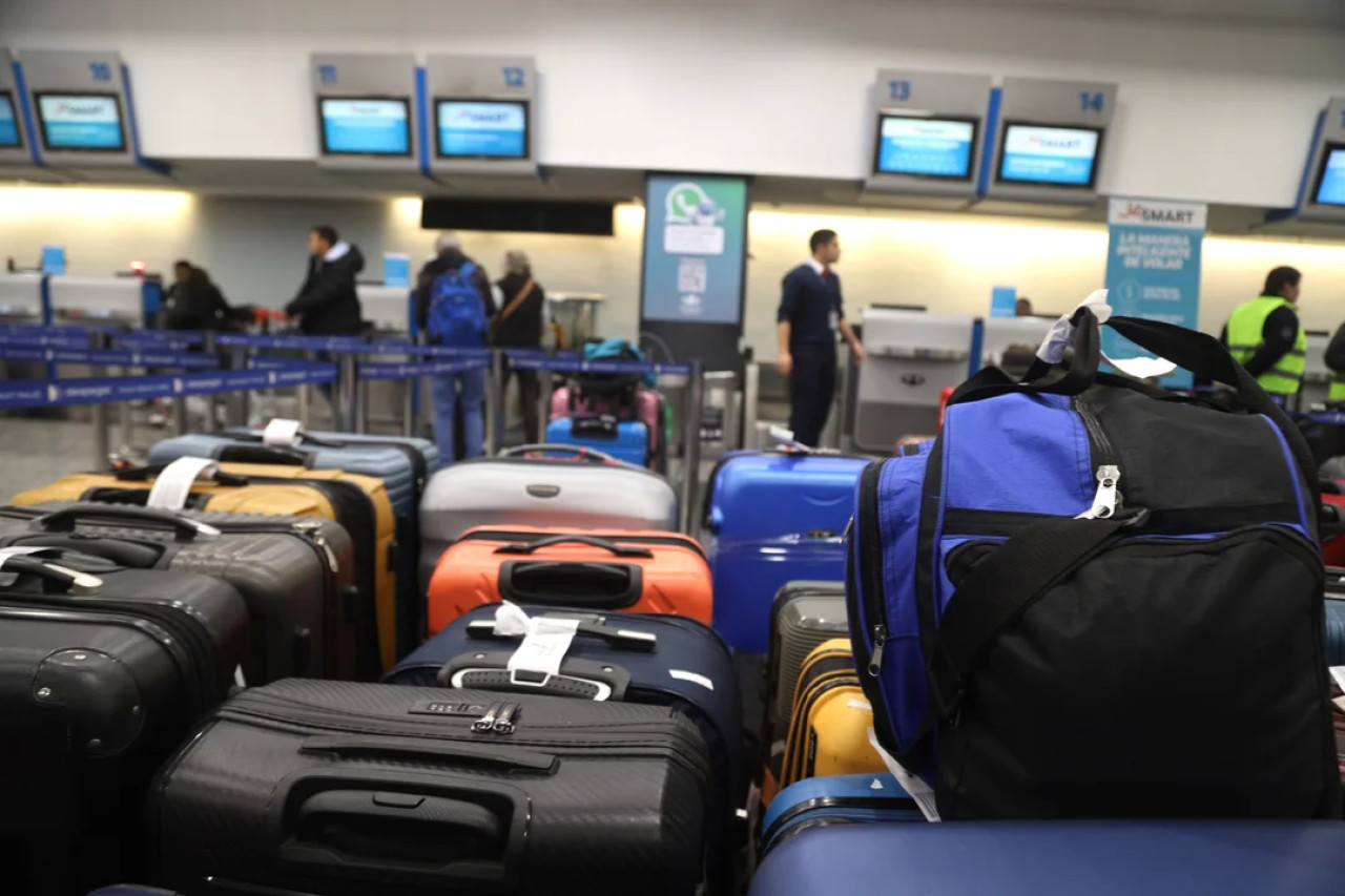 Demoras y cancelaciones de vuelos en Aeroparque. Foto: NA.