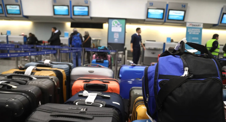 Demoras y cancelaciones de vuelos en Aeroparque. Foto: NA.