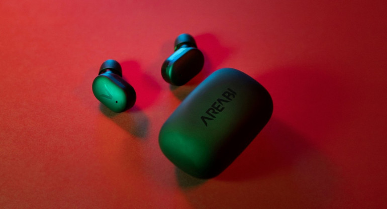 Auriculares Bluetooth. Foto: Unsplash.