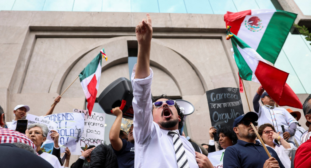 Protesta contra la reforma judicial en México. Foto: REUTERS.