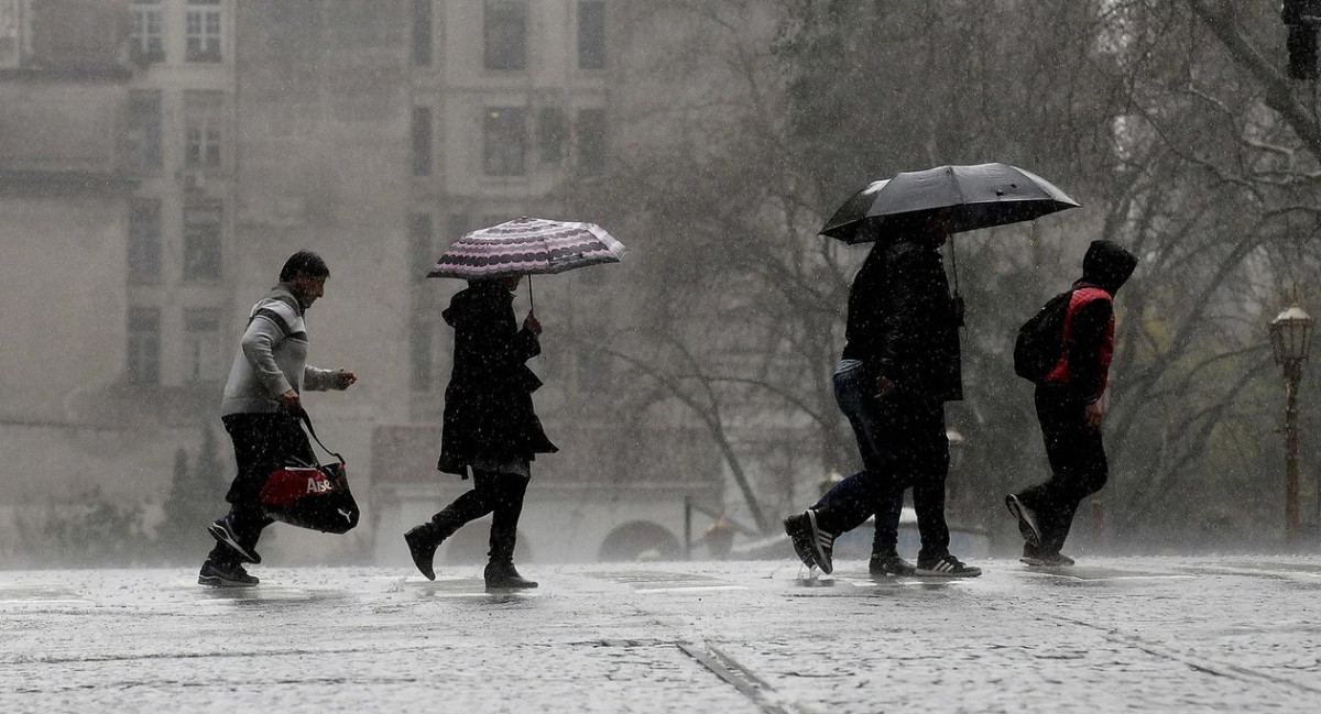 Lluvia en Buenos Aires. Foto: NA