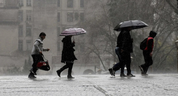 Lluvia en Buenos Aires. Foto: NA