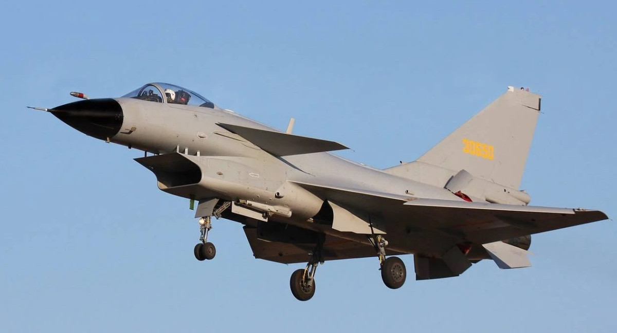 Avión J-10C. Foto: Reuters.