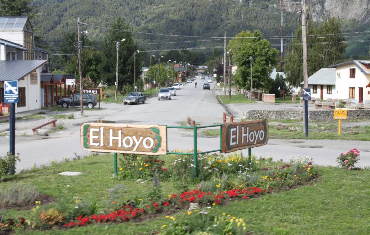 El Hoyo, la extraña denominación con el que fue bautizada una localidad de Chubut