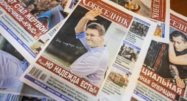 Diario ruso Sobesednik con la imagen de Alexei Navalny.