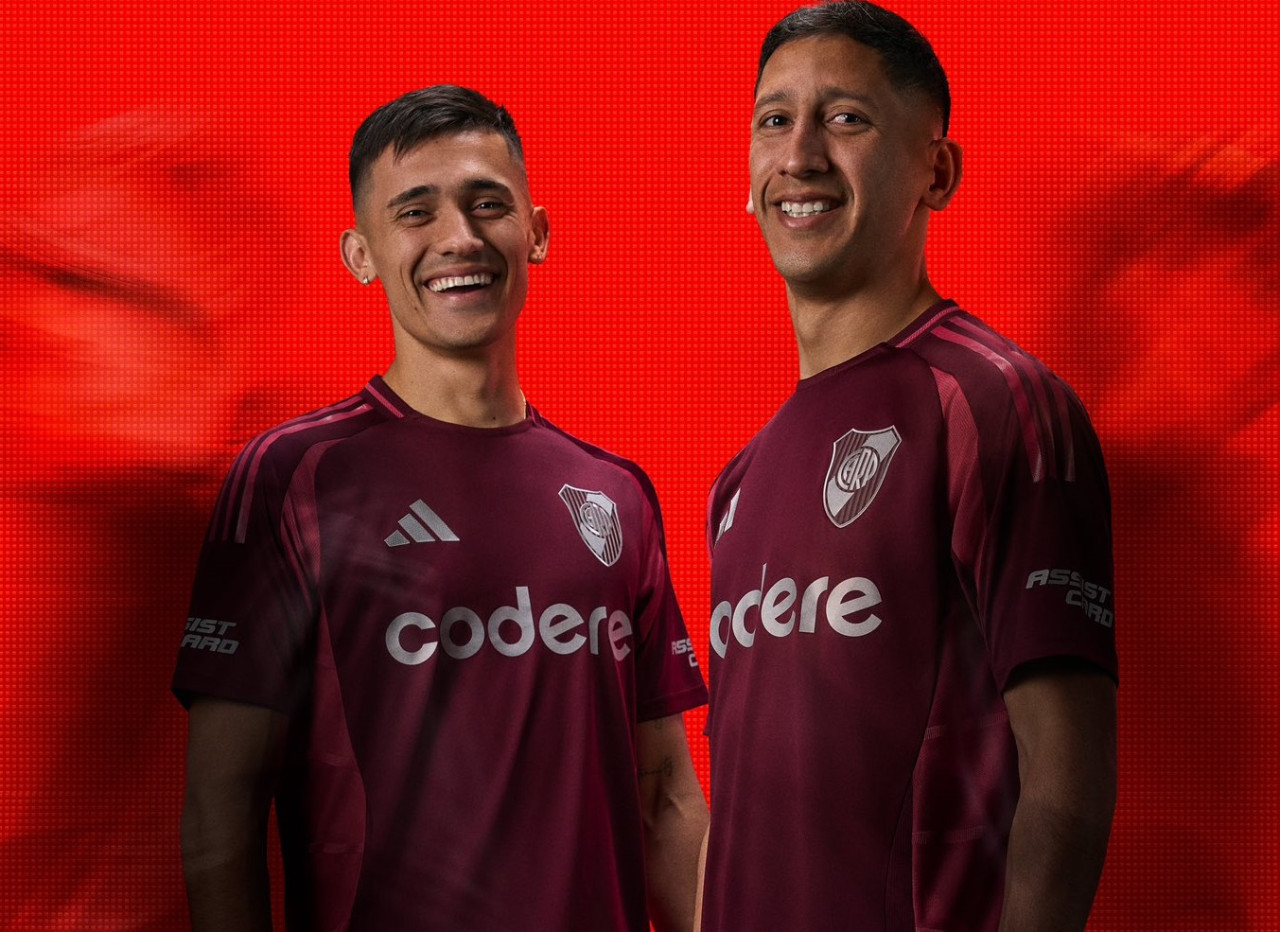 Camiseta de River inspirada en su amistad con el Torino.