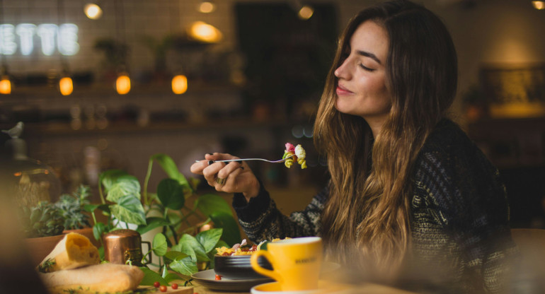 Cómo es la "dieta de la felicidad". Foto: Unsplash.