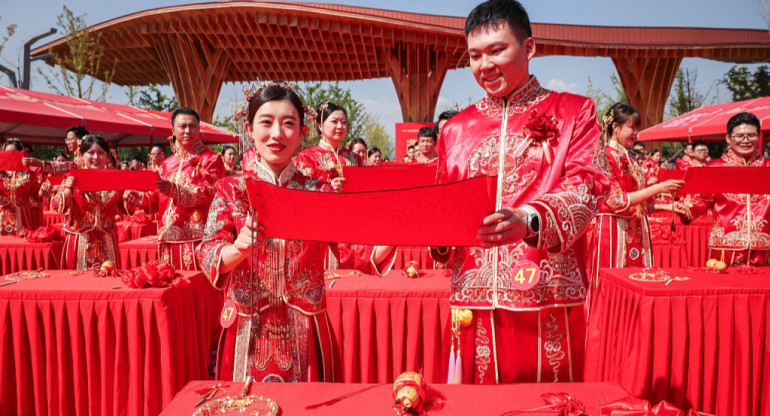 Boda masiva en China. Fuente: Reuters