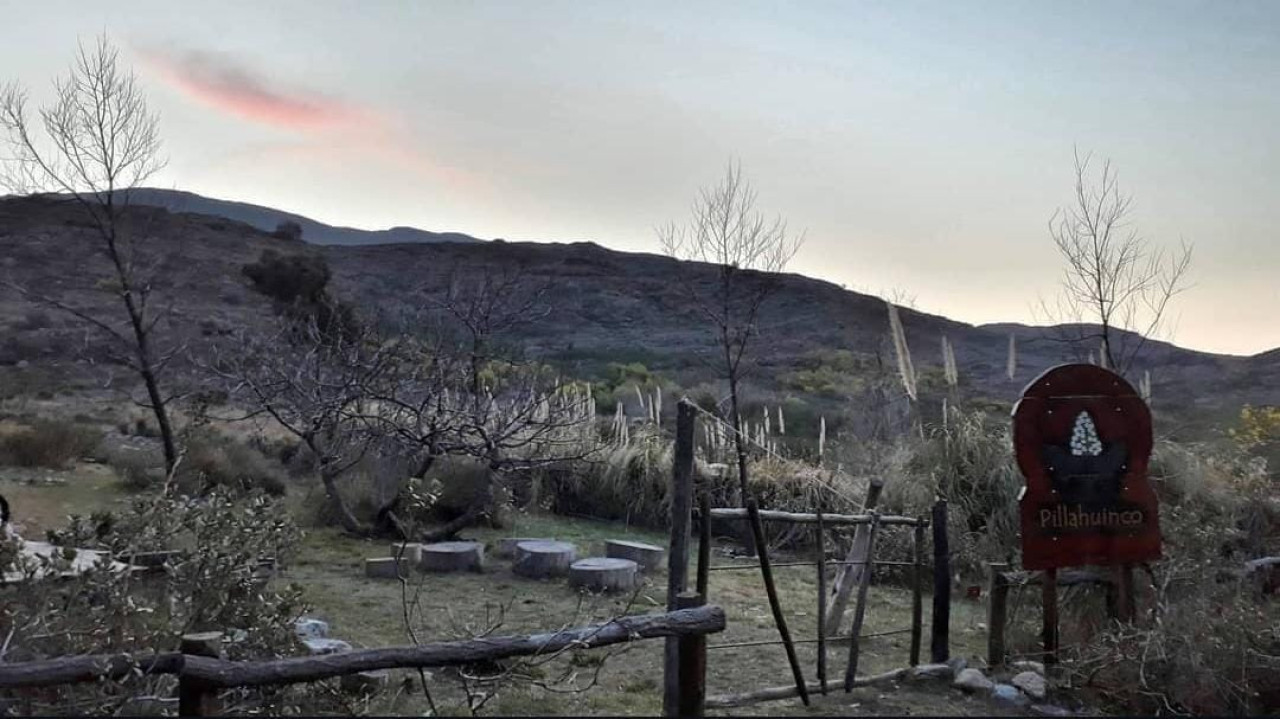 Sierras de Pillahuincó. Foto: Instagram / jbpillahuinco.