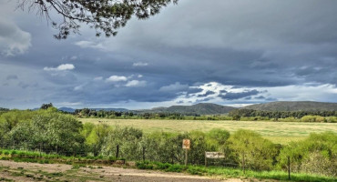 Sierras de Pillahuincó. Foto: Instagram / jbpillahuinco.