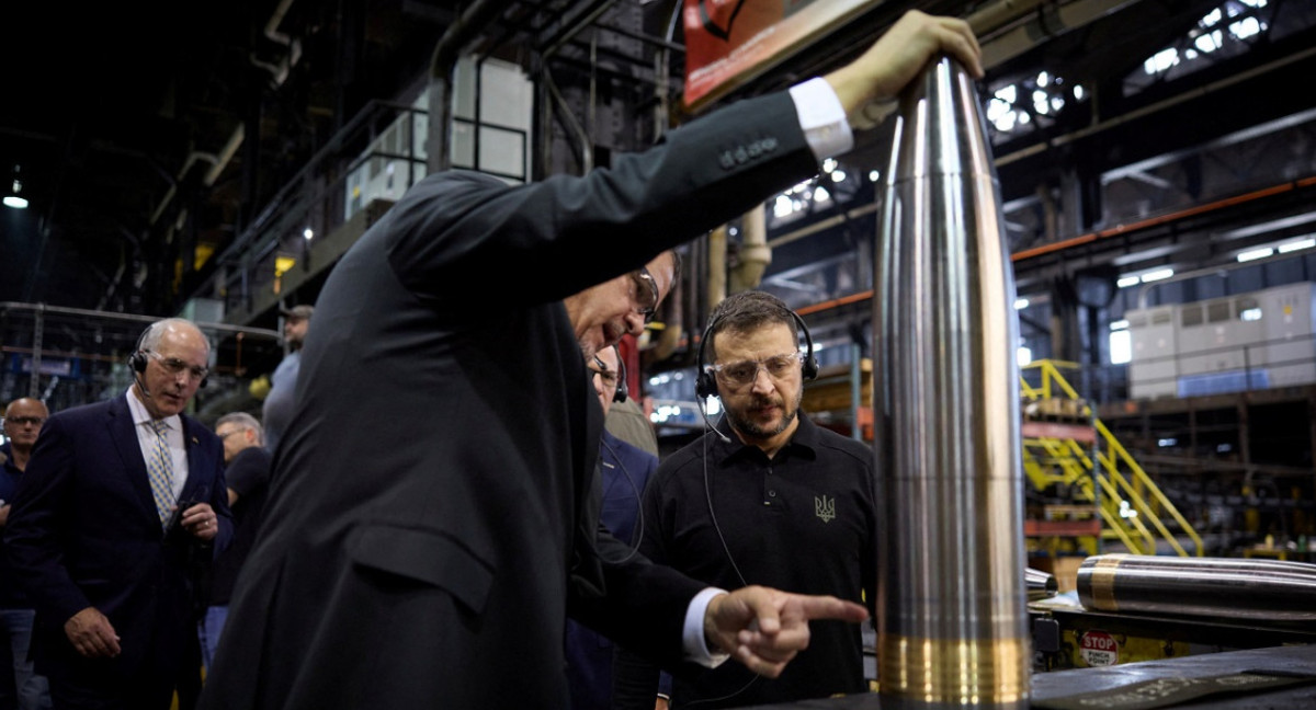 La visita de Volodímir Zelenski a una fábrica de armas en Pennsylvania, Estados Unidos. Foto: Reuters.